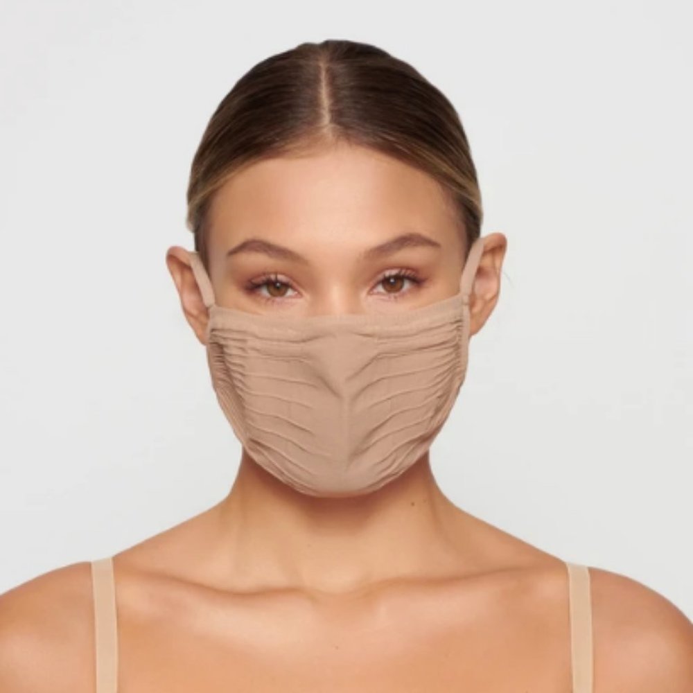 Skims Face Mask in Clay